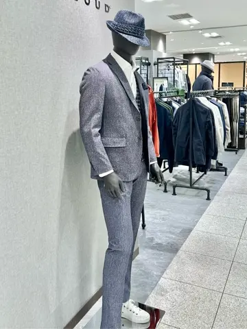 JOSEPH ABBOUD 上田 コーディネート画像