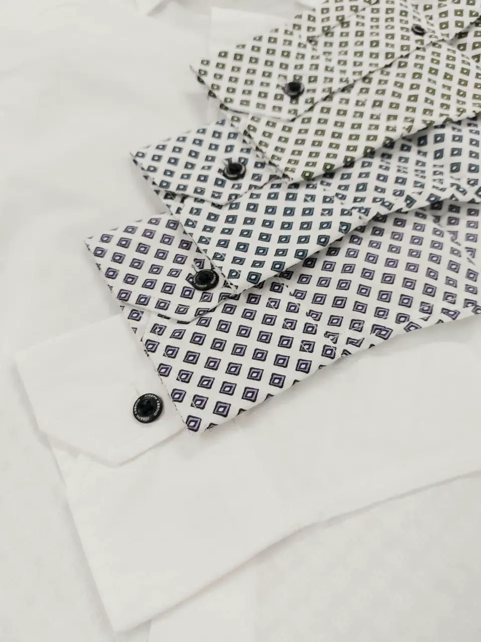 JOSEPH ABBOUD 清水 コーディネート画像