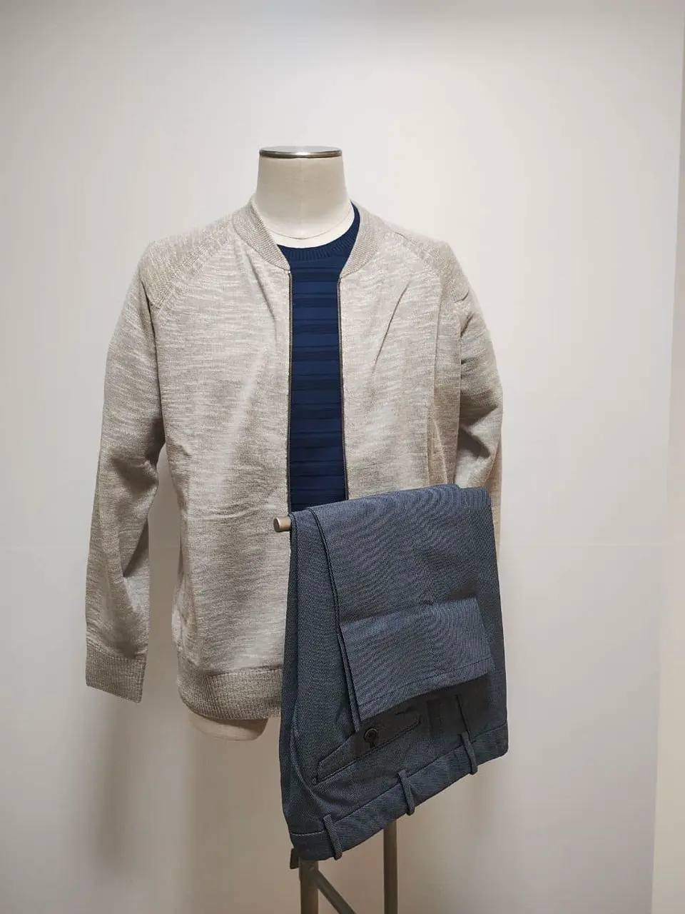 JOSEPH ABBOUD 三宅 コーディネート画像