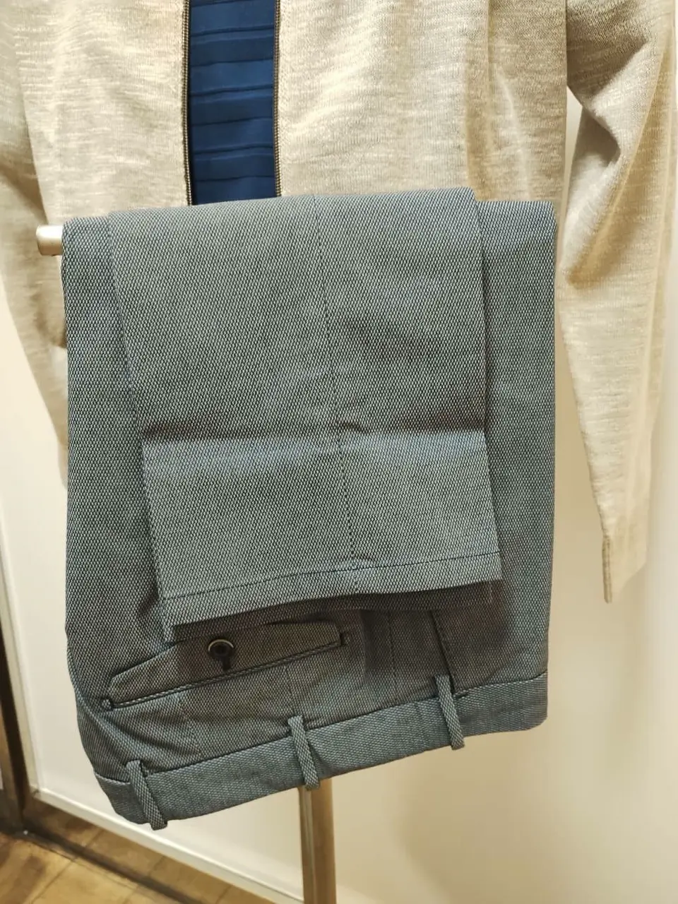 JOSEPH ABBOUD 三宅 コーディネート画像