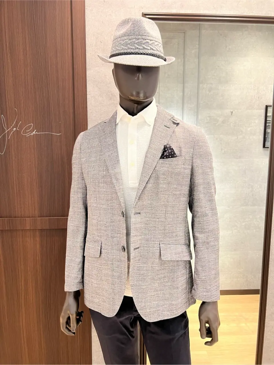 JOSEPH ABBOUD 上條 コーディネート画像