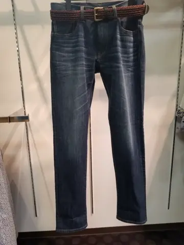 JOSEPH ABBOUD スタッフ コーディネート画像