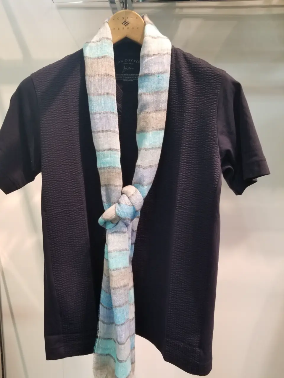 JOSEPH ABBOUD スタッフ コーディネート画像