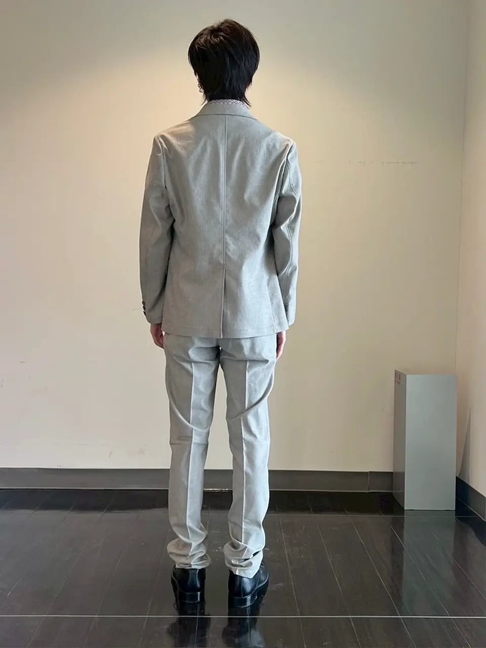 JOSEPH ABBOUD 小野 コーディネート画像