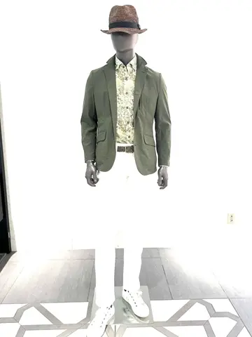 JOSEPH ABBOUD 石川 コーディネート画像