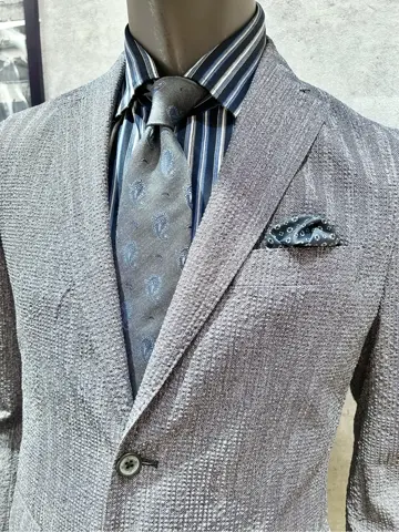 JOSEPH ABBOUD 二澤 コーディネート画像