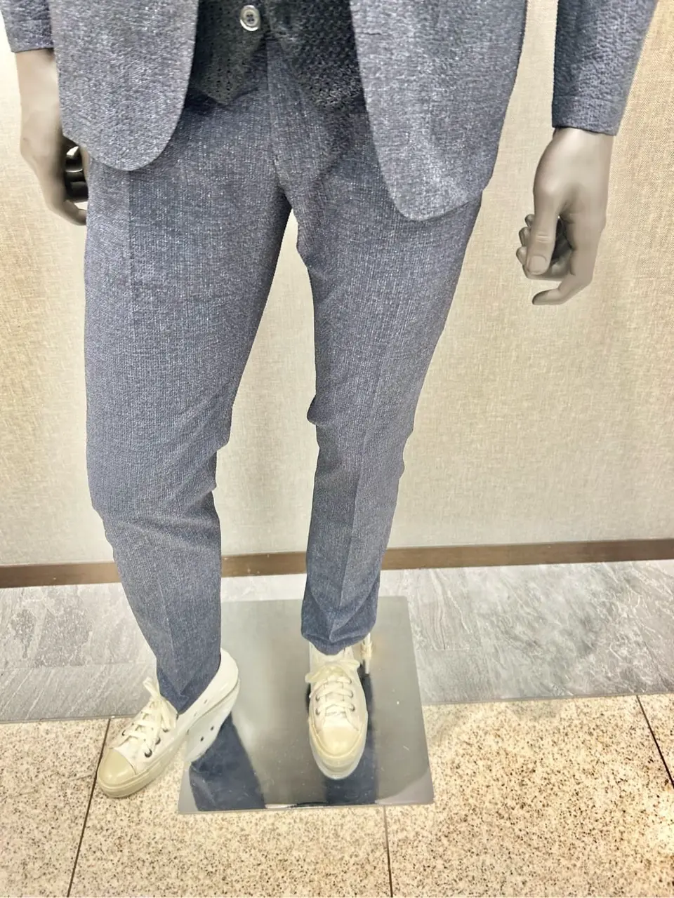 JOSEPH ABBOUD 上田 コーディネート画像