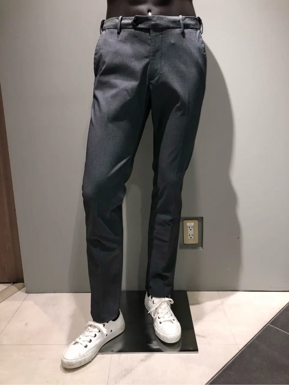 JOSEPH ABBOUD 川田 コーディネート画像