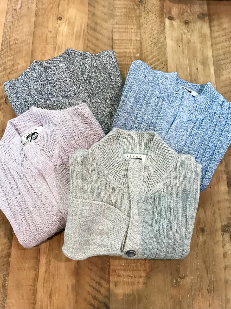 JOSEPH ABBOUD スタッフ コーディネート画像