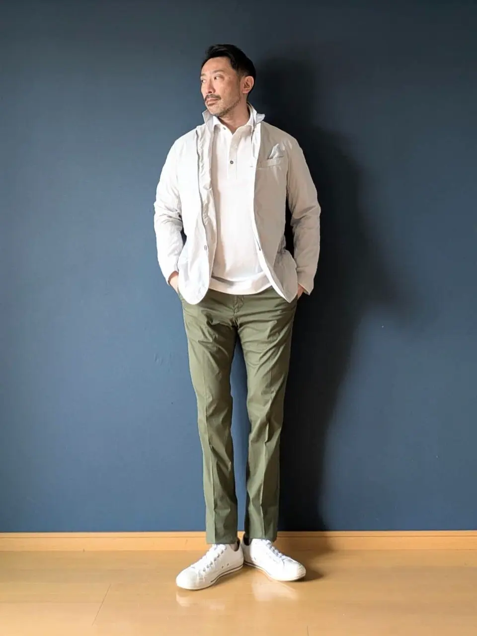 JOSEPH ABBOUD 安東 コーディネート画像