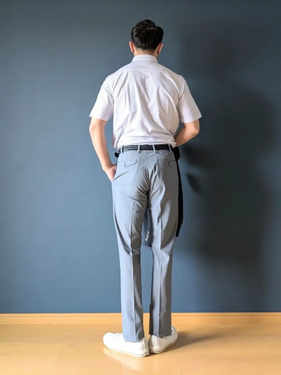 JOSEPH ABBOUD 安東 コーディネート画像