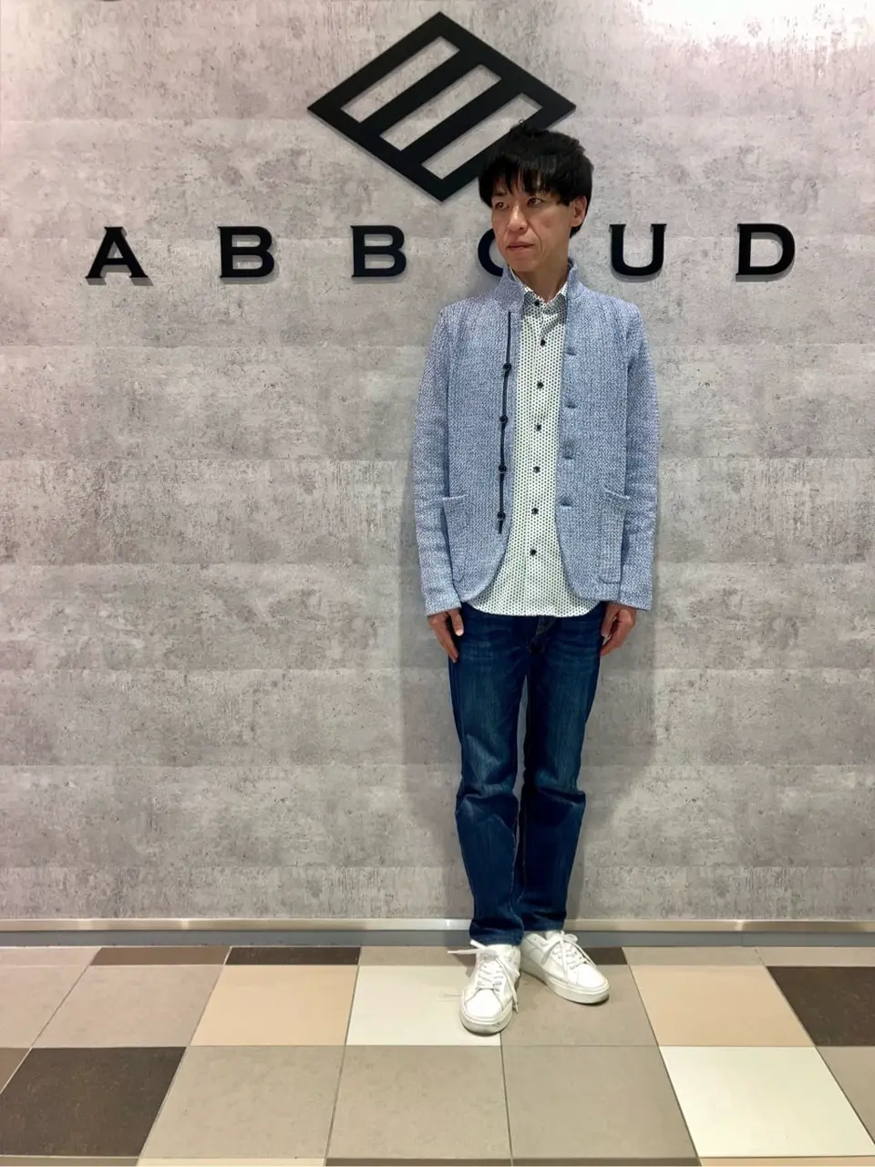 JOSEPH ABBOUD 足立 コーディネート画像