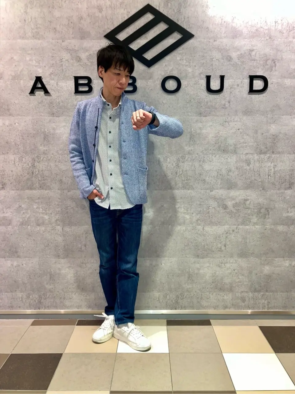 JOSEPH ABBOUD 足立 コーディネート画像