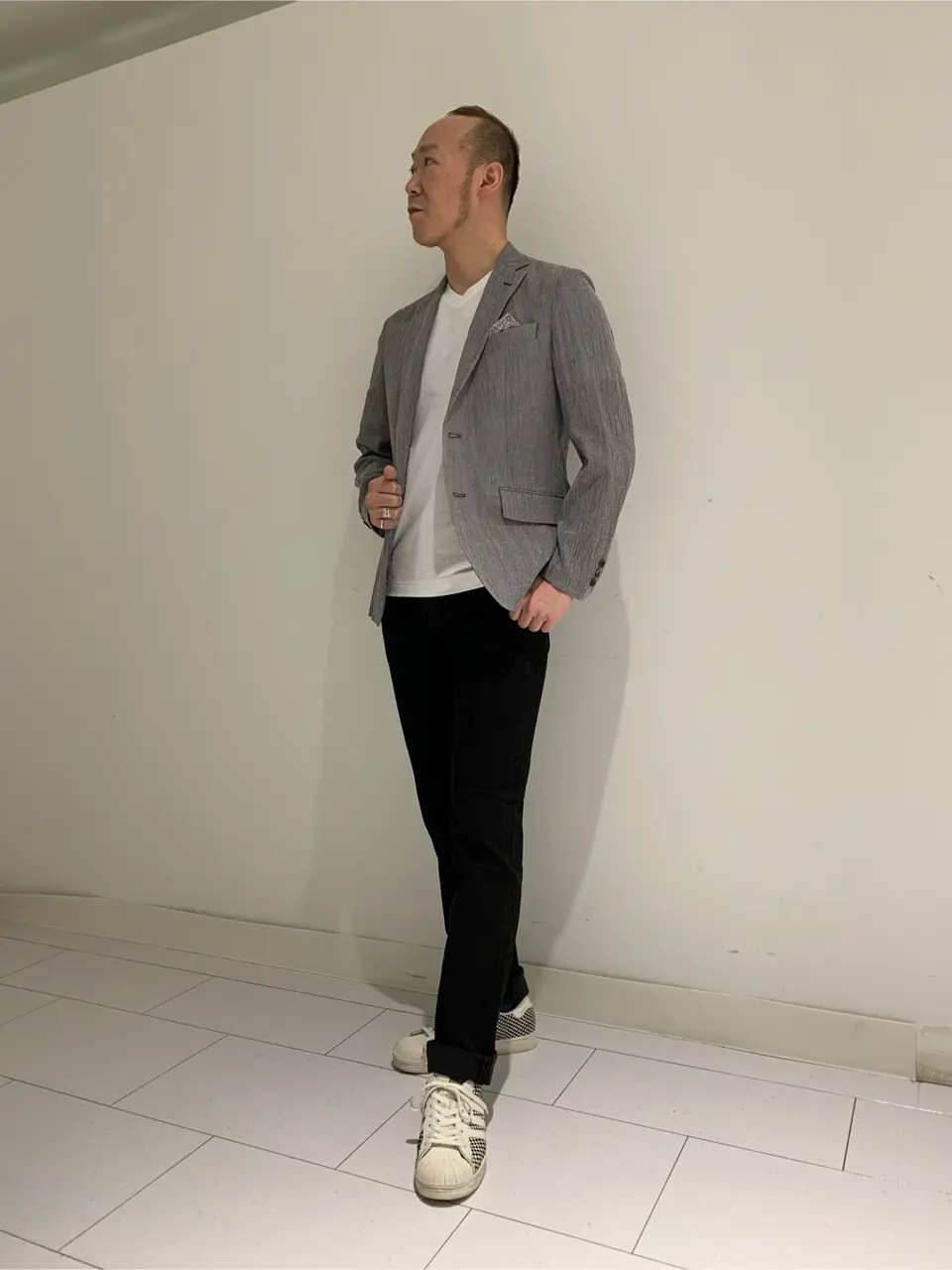 JOSEPH ABBOUD 若山 コーディネート画像