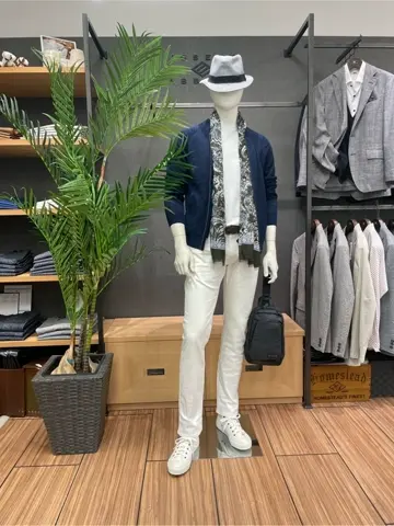 JOSEPH ABBOUD 藤原 コーディネート画像