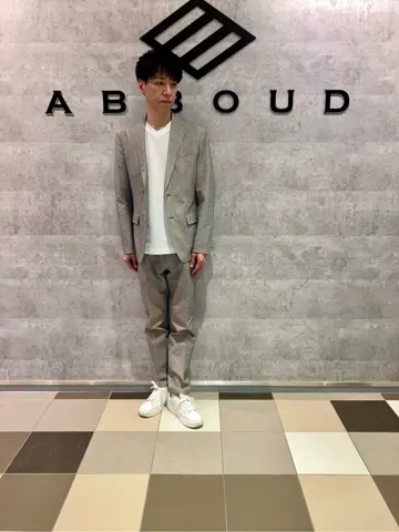 JOSEPH ABBOUD 足立 コーディネート画像