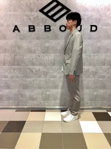 JOSEPH ABBOUD 足立 コーディネート画像