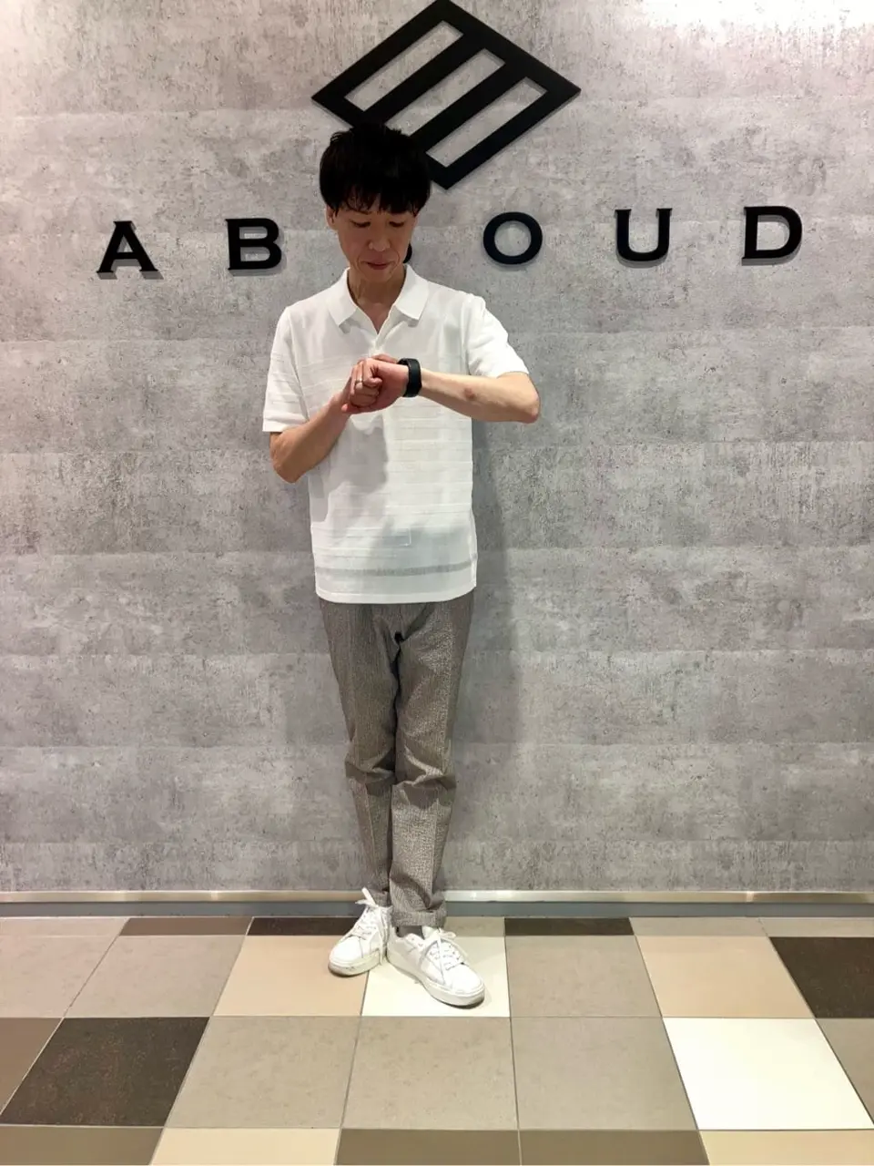 JOSEPH ABBOUD 足立 コーディネート画像