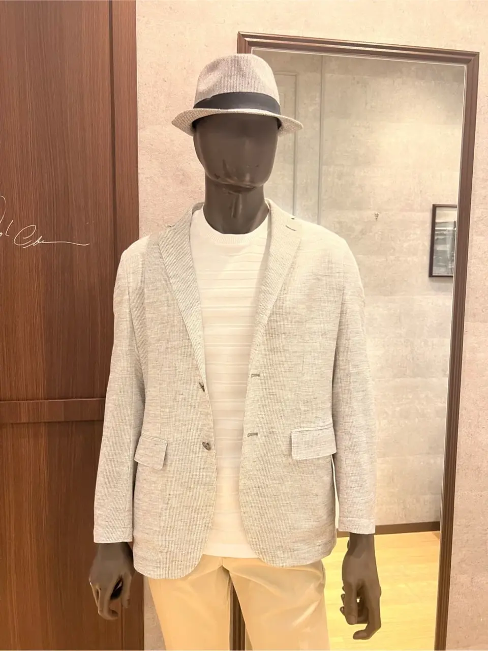 JOSEPH ABBOUD 上條 コーディネート画像