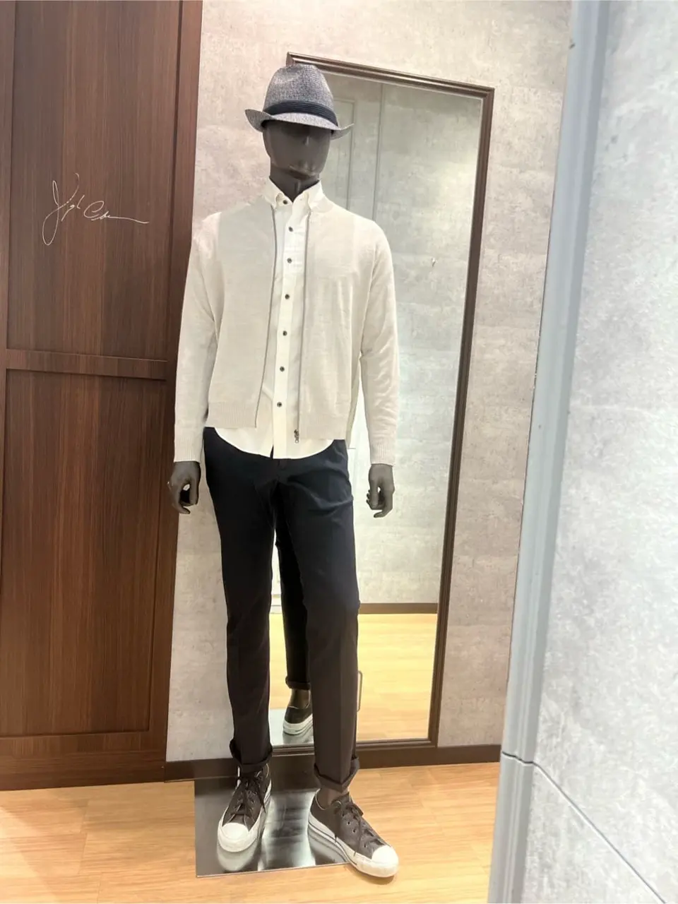 JOSEPH ABBOUD 上條 コーディネート画像