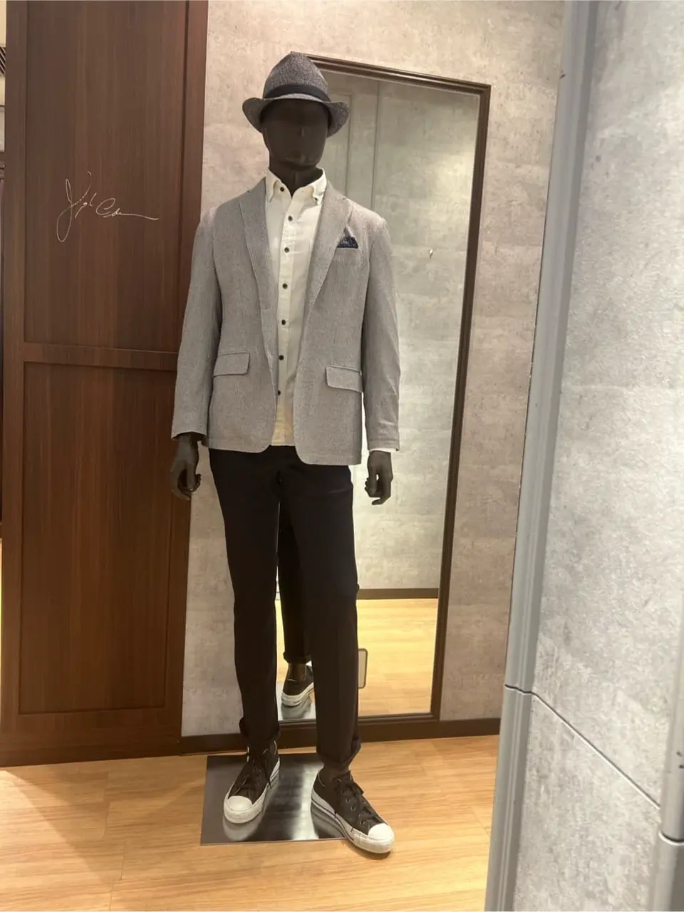 JOSEPH ABBOUD 上條 コーディネート画像