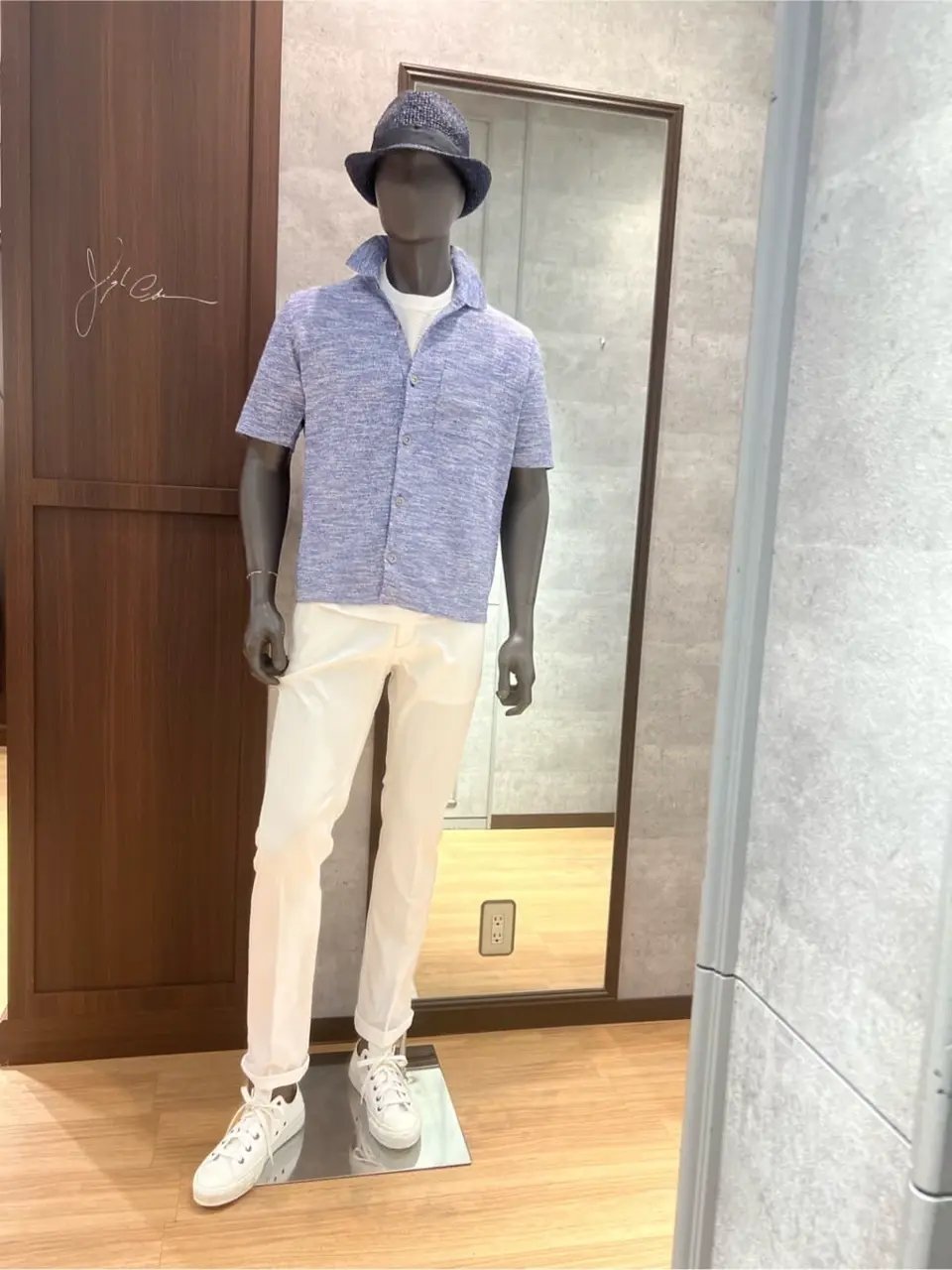 JOSEPH ABBOUD 上條 コーディネート画像