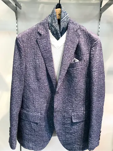 JOSEPH ABBOUD スタッフ コーディネート画像