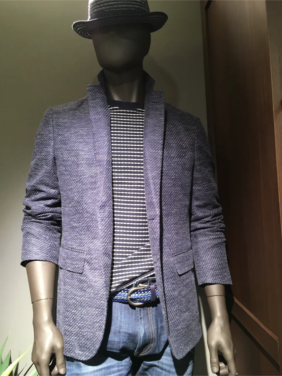 JOSEPH ABBOUD 大坪 コーディネート画像