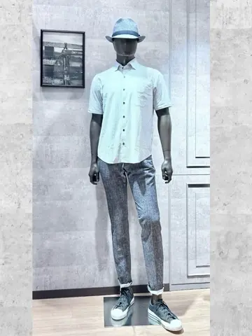 JOSEPH ABBOUD 二澤 コーディネート画像