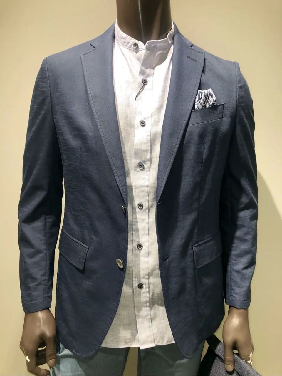 JOSEPH ABBOUD 川田 コーディネート画像