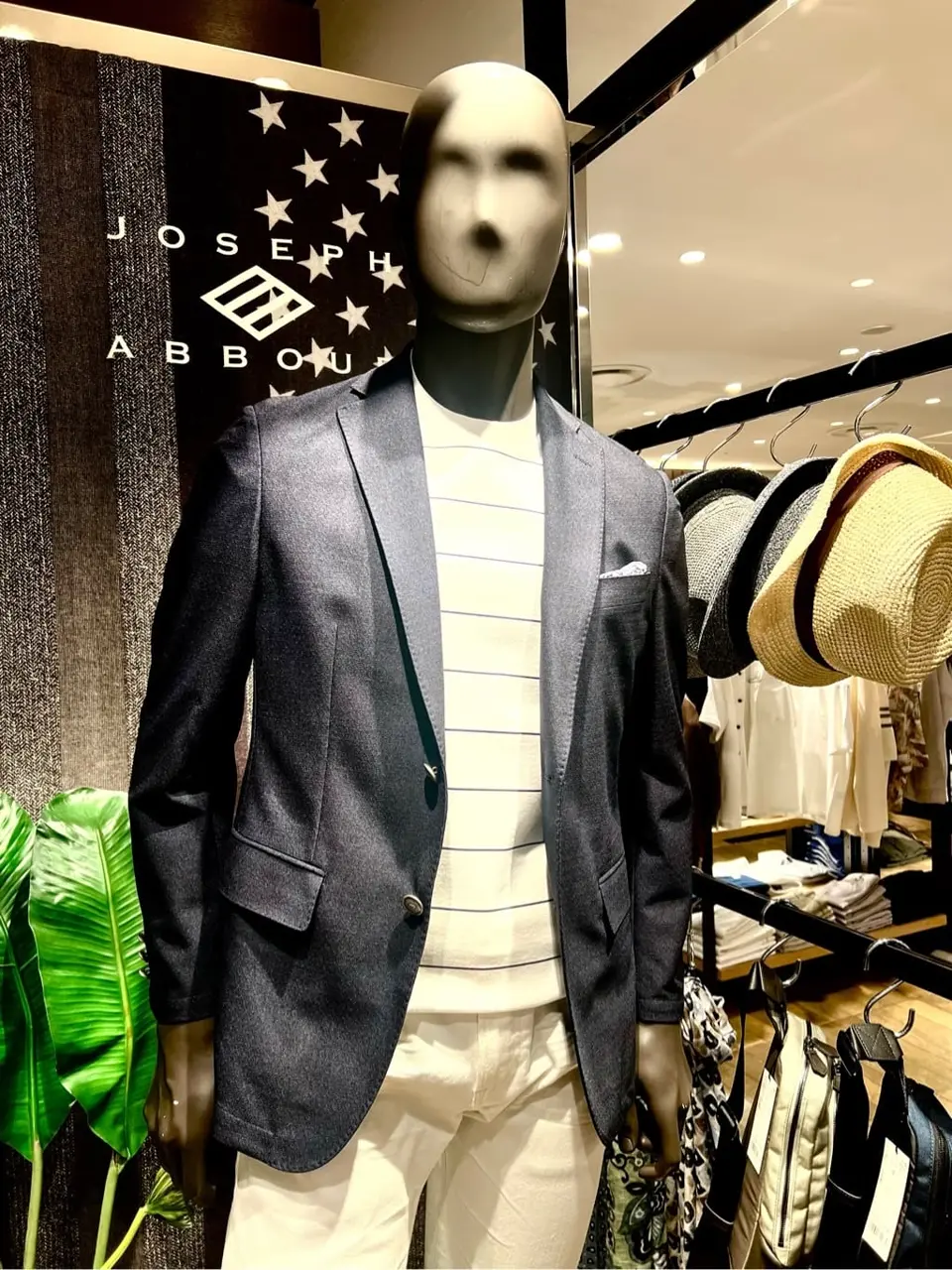 JOSEPH ABBOUD 新林 コーディネート画像