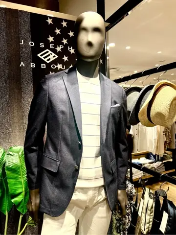 JOSEPH ABBOUD 新林 コーディネート画像