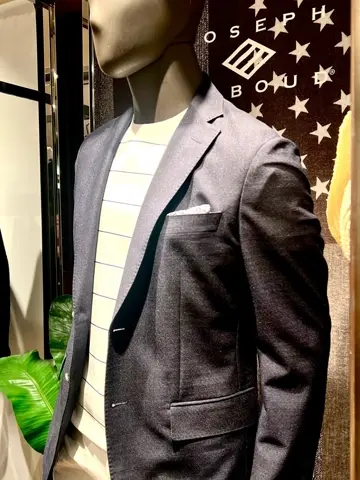 JOSEPH ABBOUD 新林 コーディネート画像