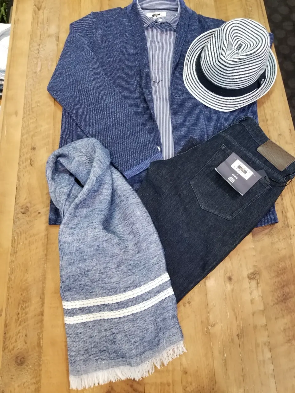  スタッフ コーディネート画像