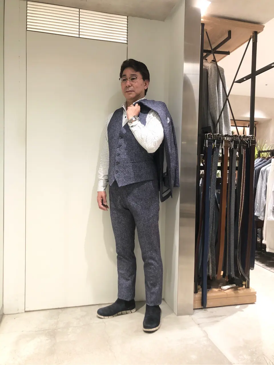 JOSEPH ABBOUD 小田 コーディネート画像