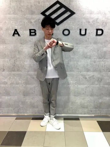 JOSEPH ABBOUD 足立 コーディネート画像