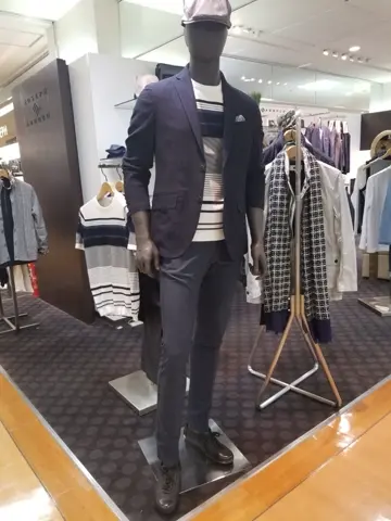 JOSEPH ABBOUD スタッフ コーディネート画像