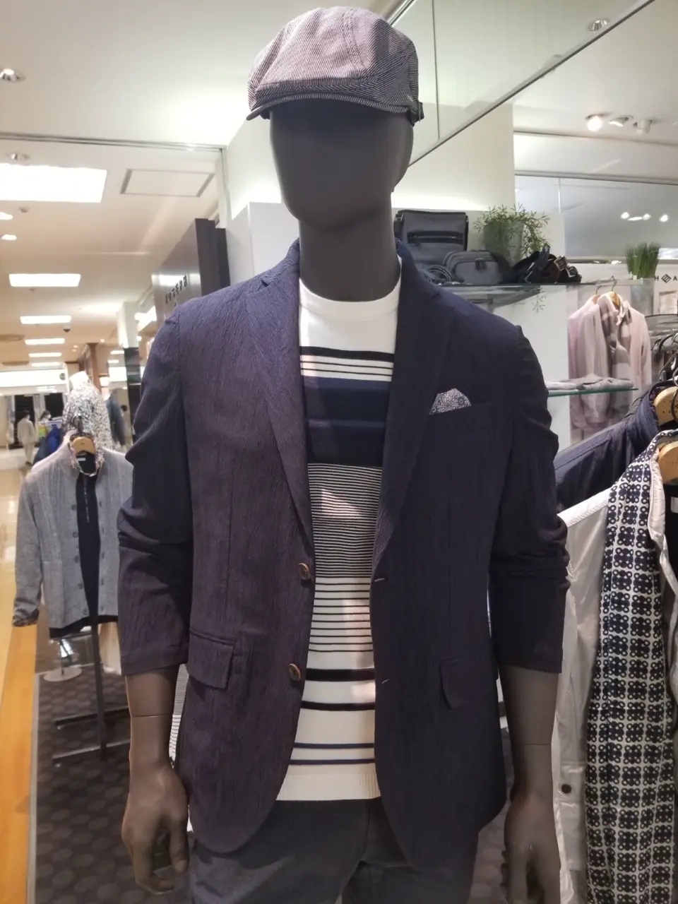 JOSEPH ABBOUD スタッフ コーディネート画像