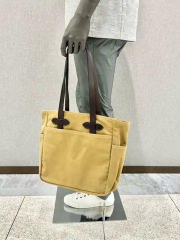 JOSEPH ABBOUD 上田 コーディネート画像