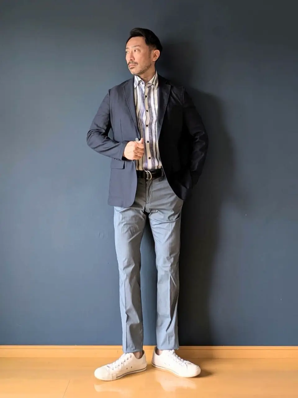 JOSEPH ABBOUD 安東 コーディネート画像