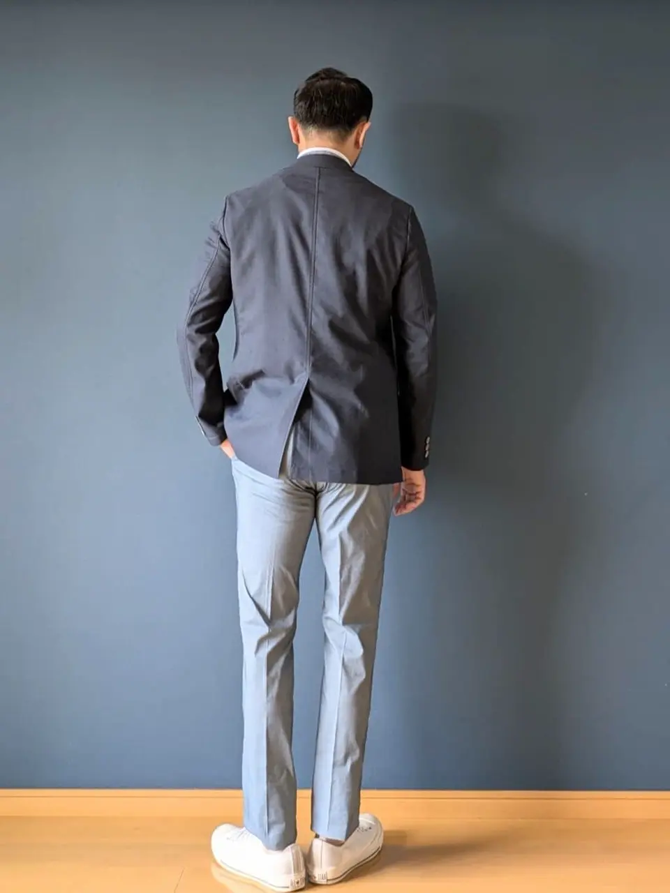 JOSEPH ABBOUD 安東 コーディネート画像