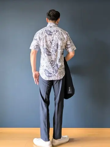 JOSEPH ABBOUD 安東 コーディネート画像