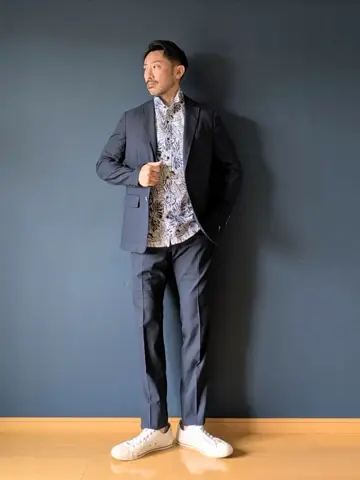 JOSEPH ABBOUD 安東 コーディネート画像