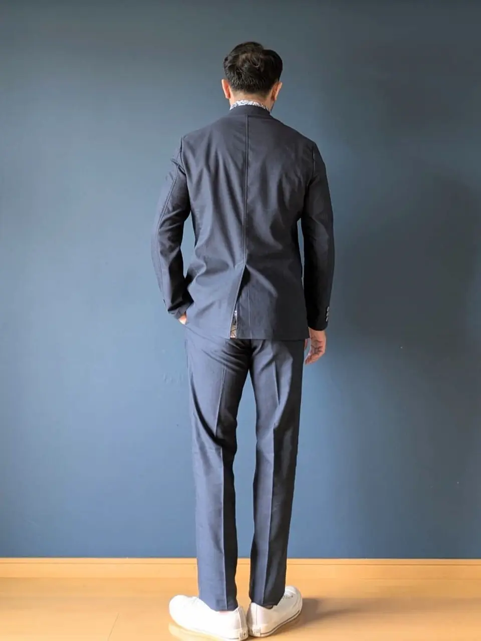 JOSEPH ABBOUD 安東 コーディネート画像