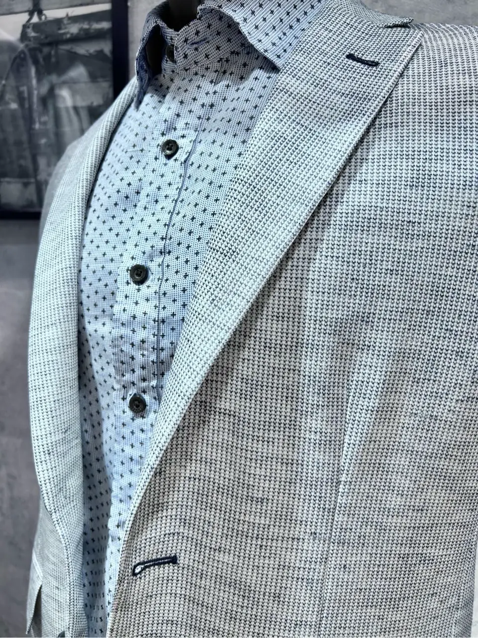 JOSEPH ABBOUD 二澤 コーディネート画像