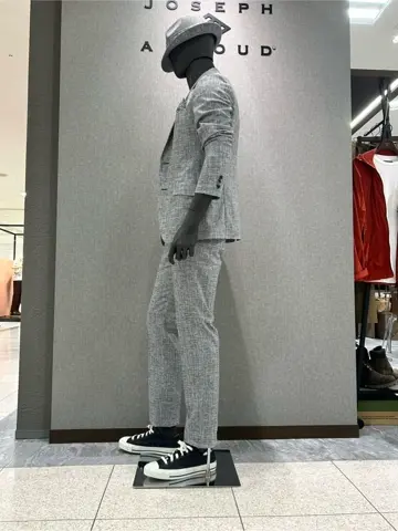 JOSEPH ABBOUD 上田 コーディネート画像