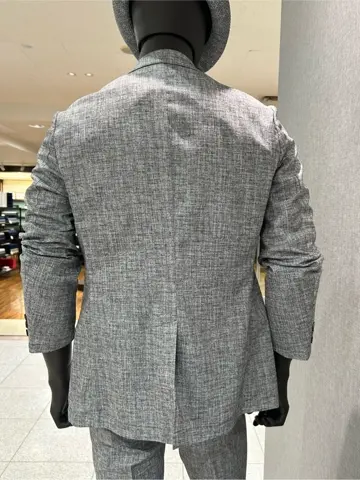 JOSEPH ABBOUD 上田 コーディネート画像