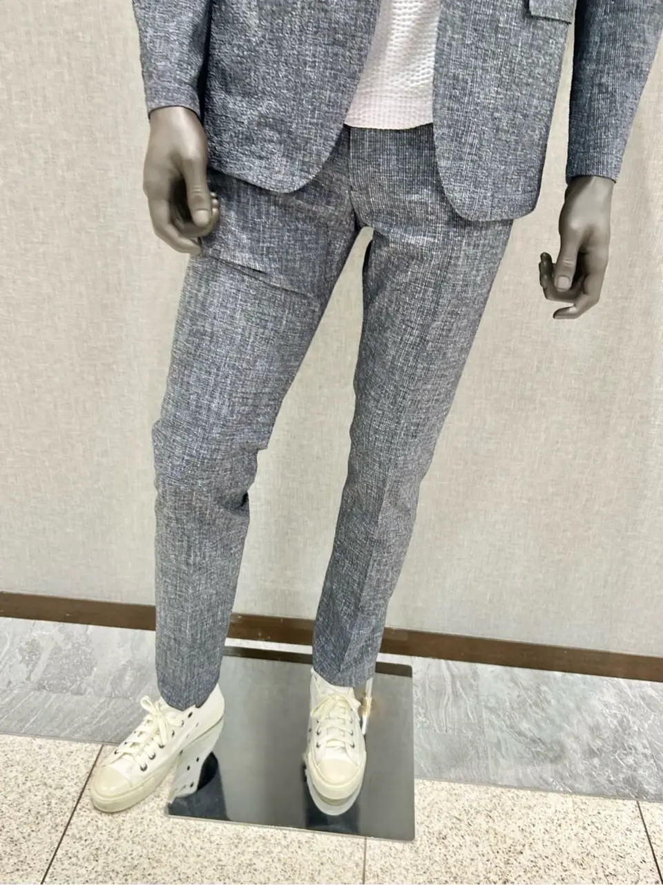 JOSEPH ABBOUD 上田 コーディネート画像