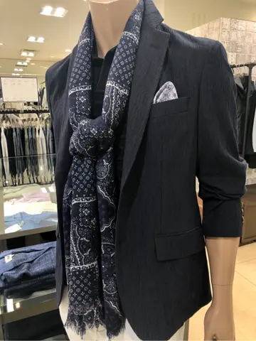 JOSEPH ABBOUD Konda コーディネート画像