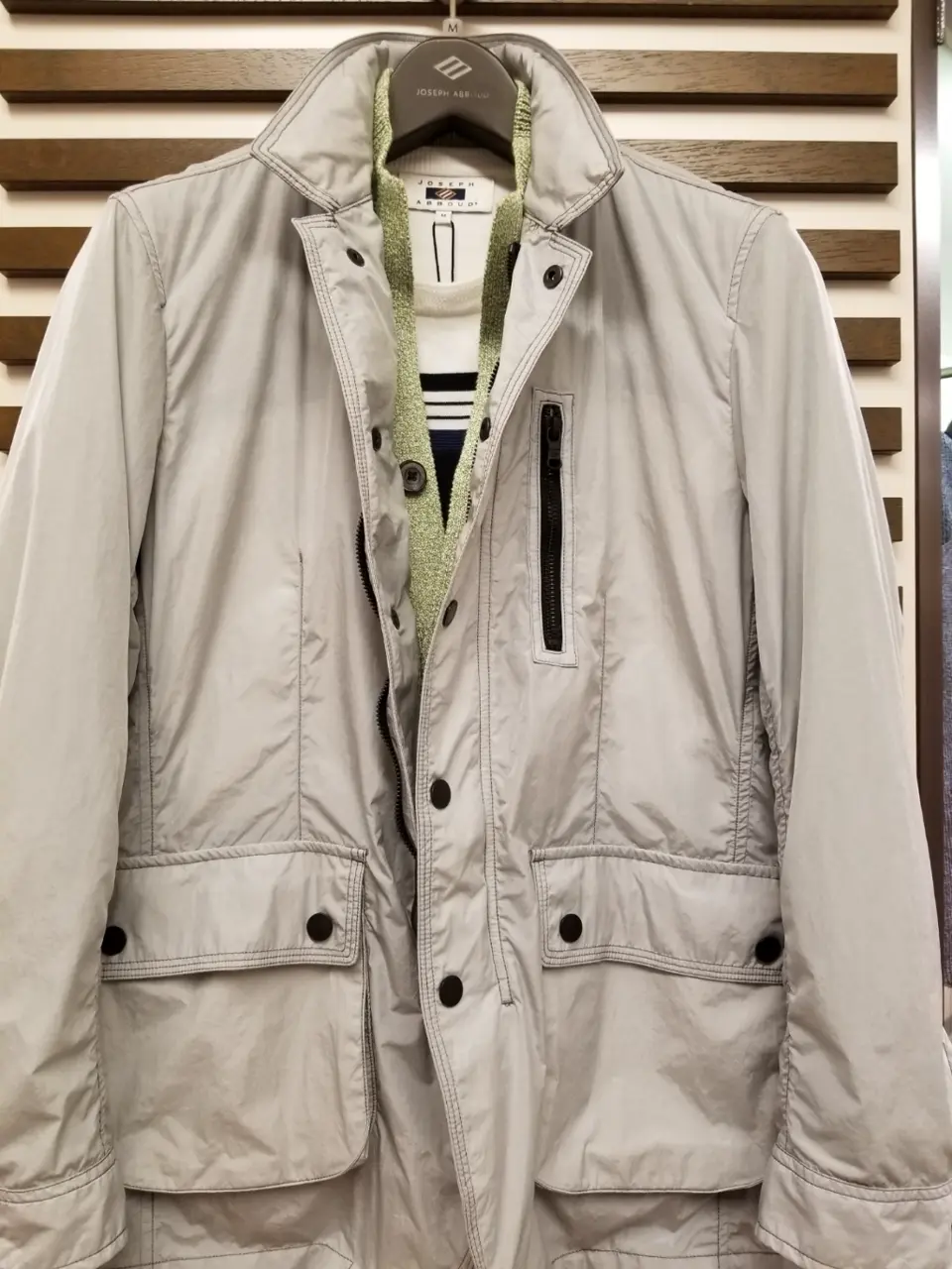 JOSEPH ABBOUD 藤川 コーディネート画像